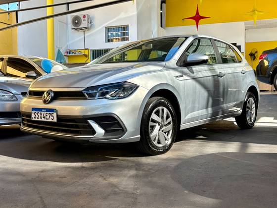VOLKSWAGEN POLO 1.0 170 TSI COMFORTLINE AUTOMÁTICO VOLKSWAGEN POLO 1.0 170 TSI COMFORTLINE AUTOMÁTICO